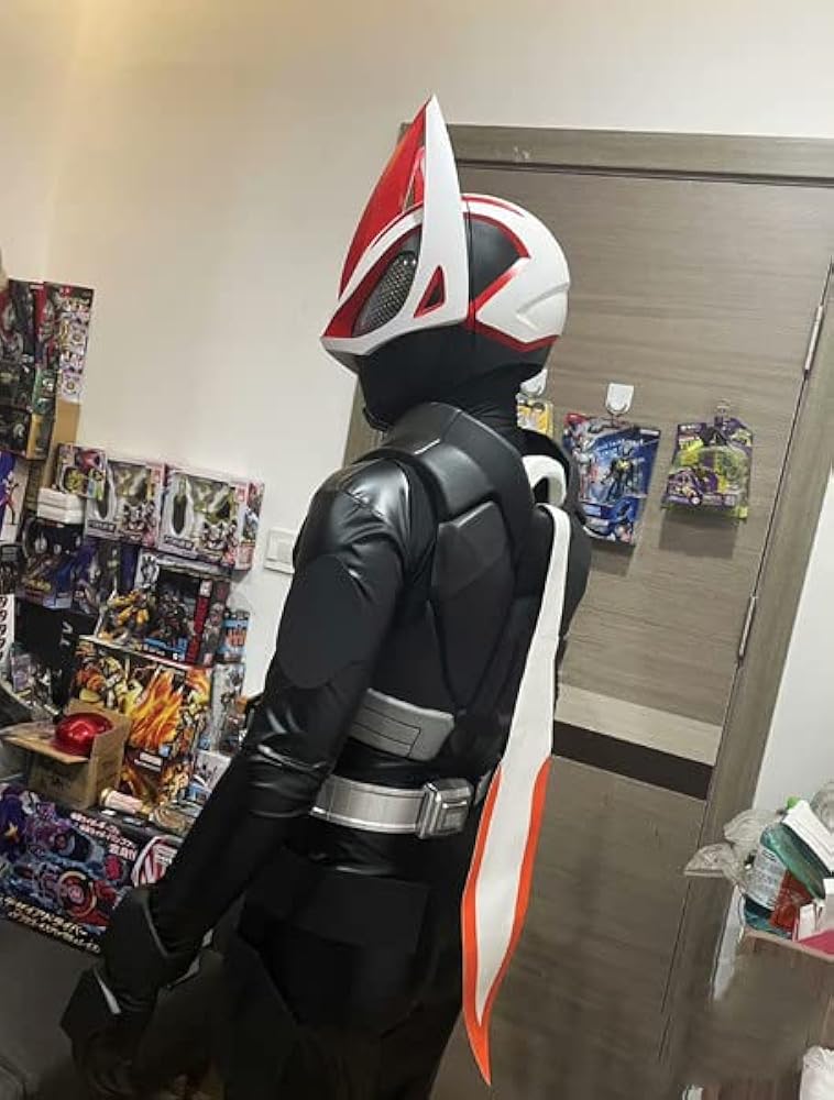 仮面ライダーギーツ マグナムブーストフォーム● MK2 Cosplay マスク Amazon.co.jp: [YBS] 実物撮影 仮面ライダーギーツ マグナム